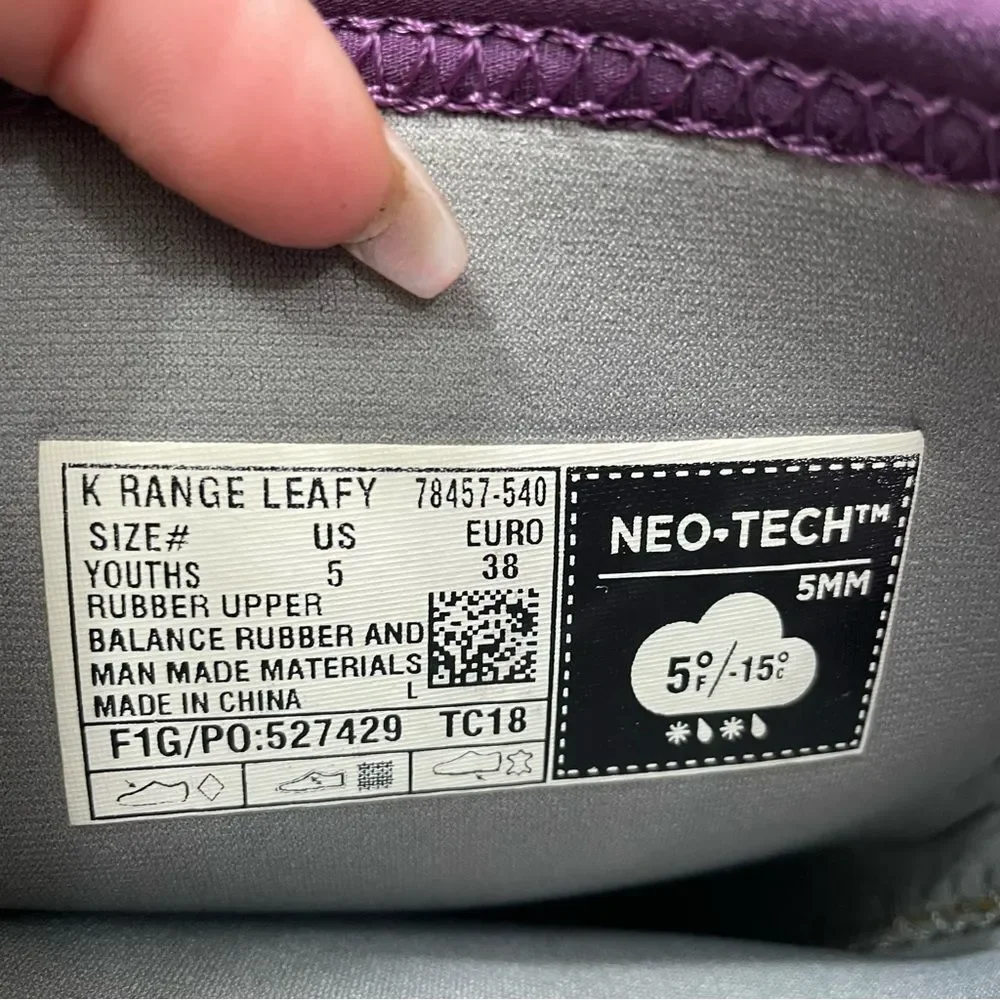 Bogs gently worn